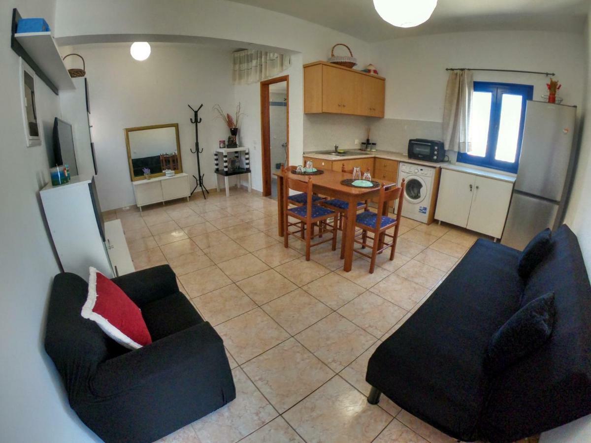 Irene Double Apartment Anoi Đảo Sými Ngoại thất bức ảnh