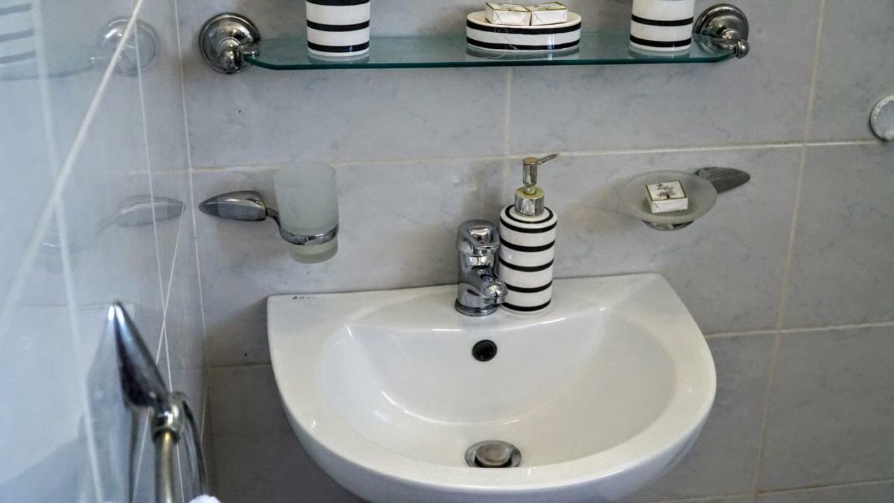 Irene Double Apartment Anoi Đảo Sými Ngoại thất bức ảnh